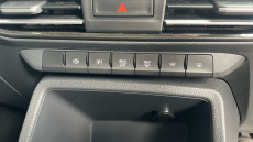 Ford Tourneo Connect 1.5 EcoBoost Titanium 5dr Petrol Estate